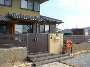 ゆったりと設けたステップ