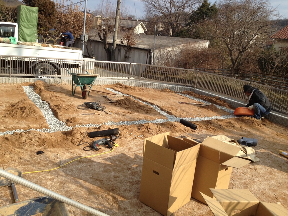 透水パイプ施工写真2