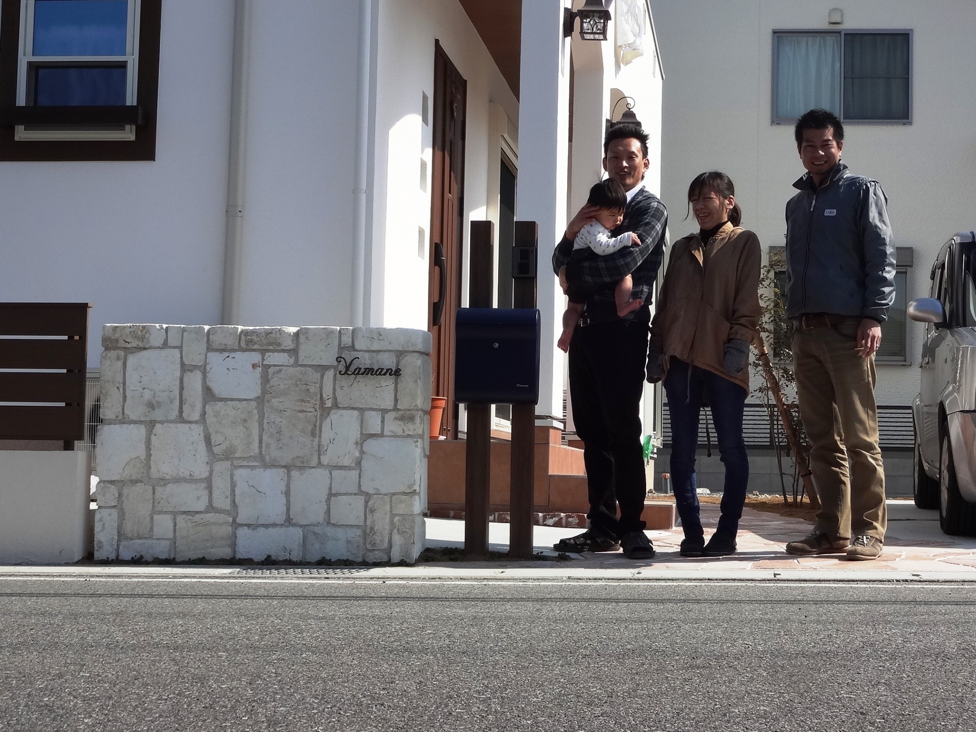 たつの市Y様ご家族と記念撮影