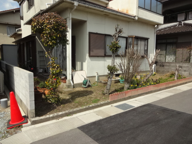 姫路市S様邸車庫拡張工事　施工前1