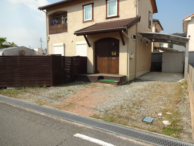 太子町N様邸異形アンティークレンガ敷き