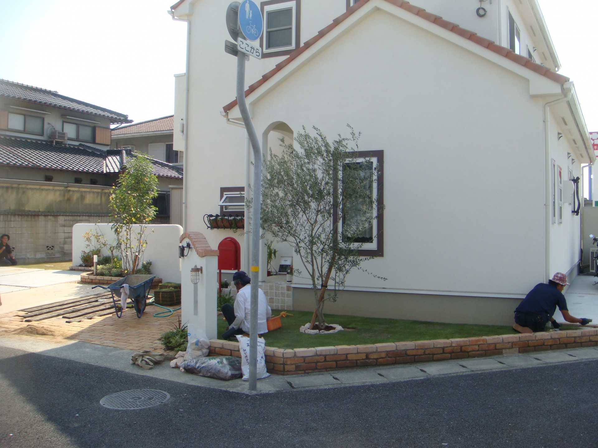 姫路市S様邸植栽工事状況 姫路市S様邸植栽工事状況