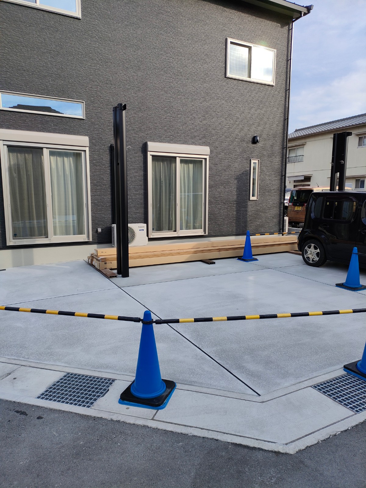 太子町K様邸新築外構工事　フォーグワイド5860H23柱