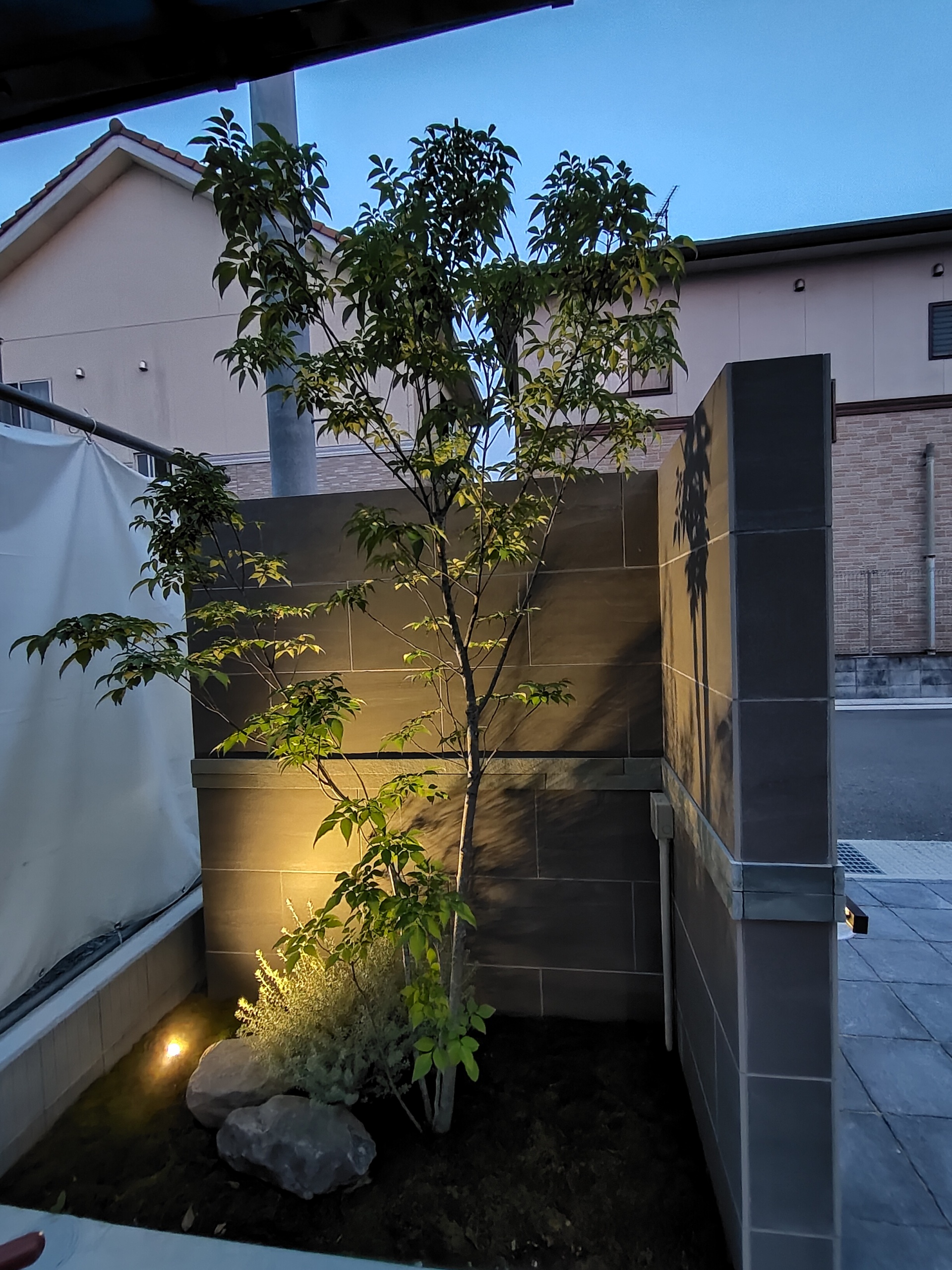 スポットライト施工例　太子町N様邸