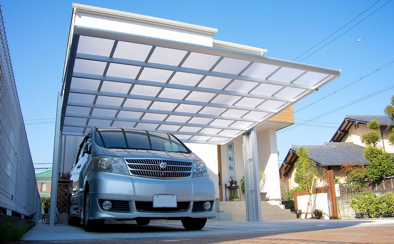 木目で建物と統一感のあるデザイン　姫路市F様邸5