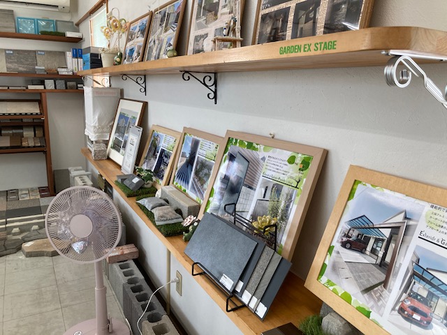 来店型エクステリア店舗　エクステージのお店の中