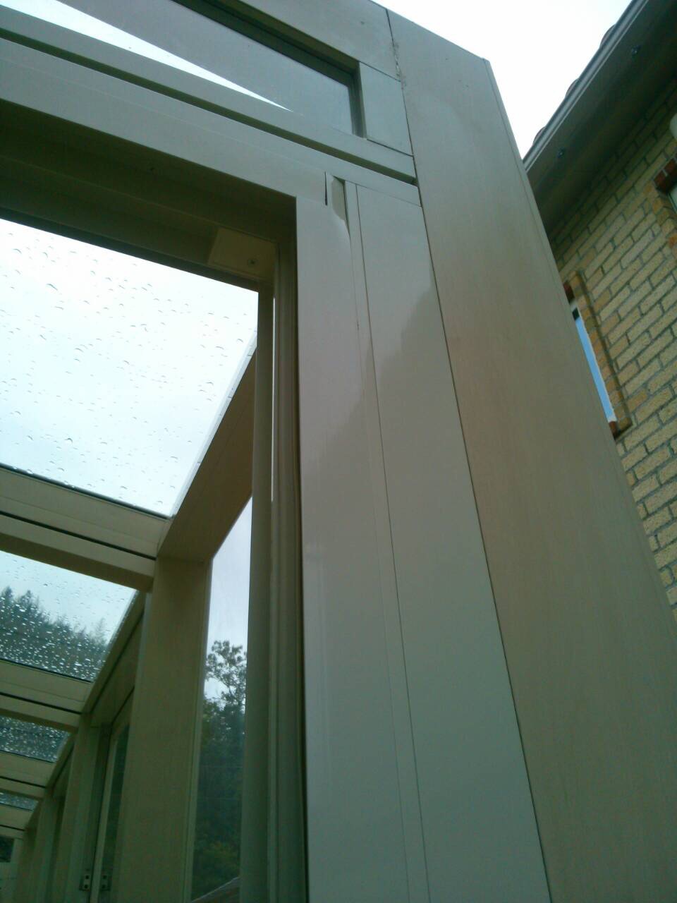 ココマガーデンルームL字腰壁1　姫路市K様邸