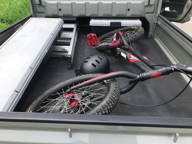 トライアル自転車日記　姫路エクステリア 屋さん 定休日ブログ