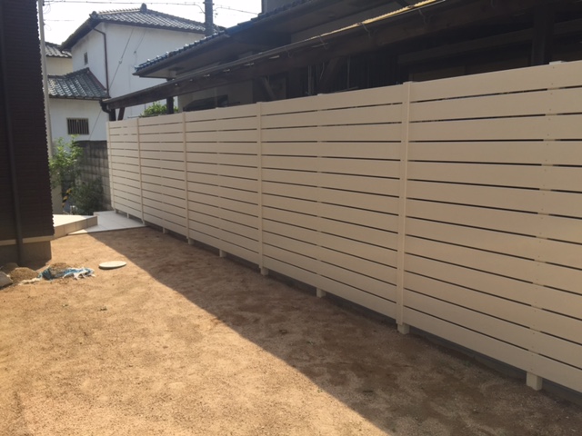 姫路市S様邸目隠しフェンス施工後2