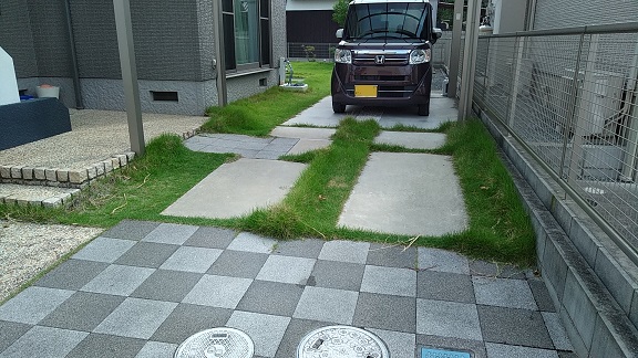 芝生でお困りの庭リフォーム　　姫路のエクステリア屋さん