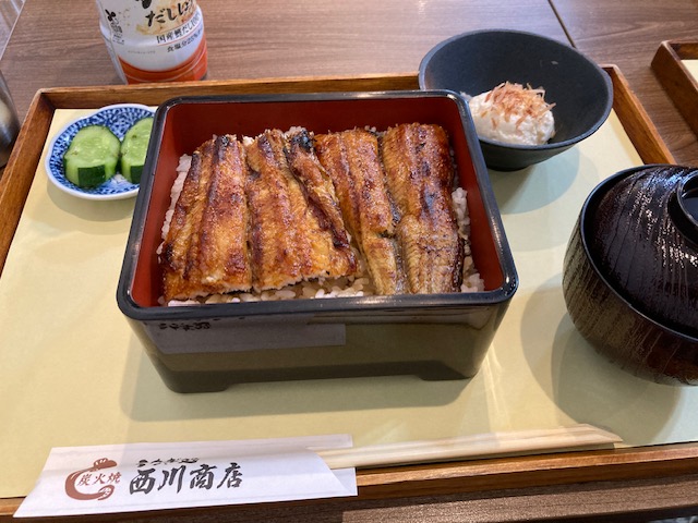 うなぎを食べに行きました　姫路　太子外構専門店