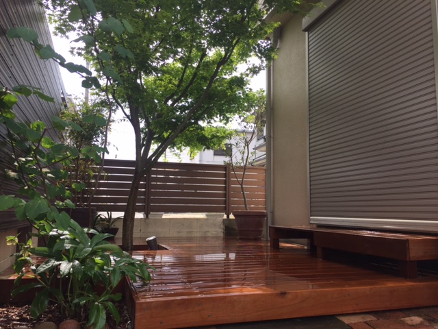 ウリン材ウッドデッキ太子町T様邸完成状況