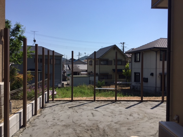 高砂市Y様邸外構工事目隠しフェンス柱