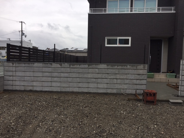 姫路市N様邸新築外構工事　門回り下地ブロック積み2