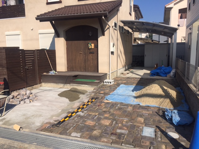 太子町N様邸アンティークレンガ工事6