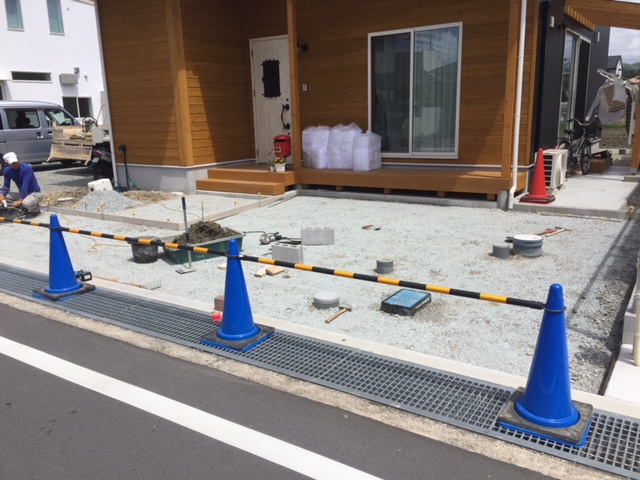 太子町T様邸漉き取り土間下地調整