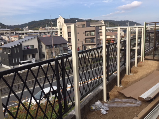 アルファウッド柱施工1