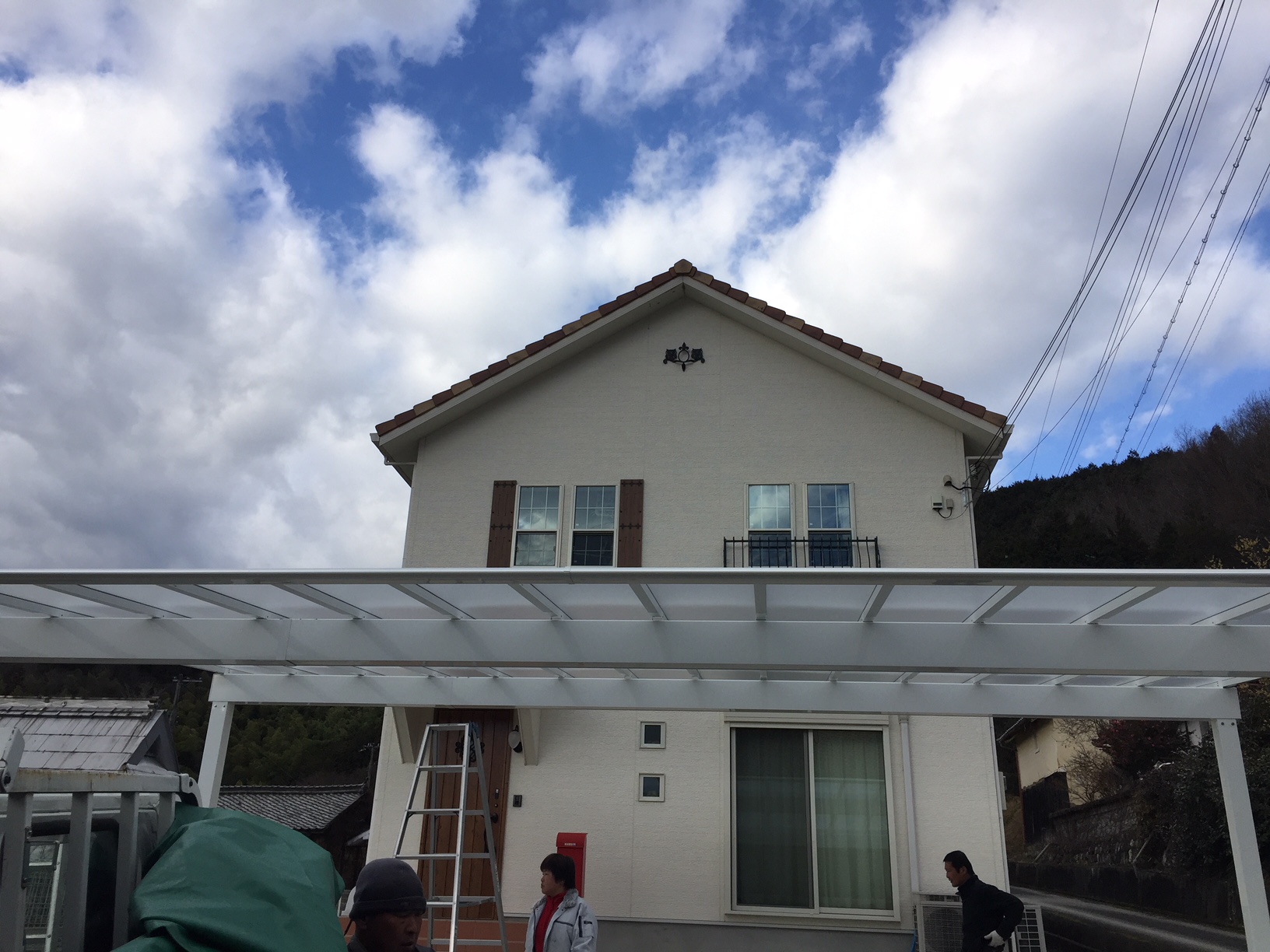 佐用町H様邸スカイリード3台分カーポート工事1