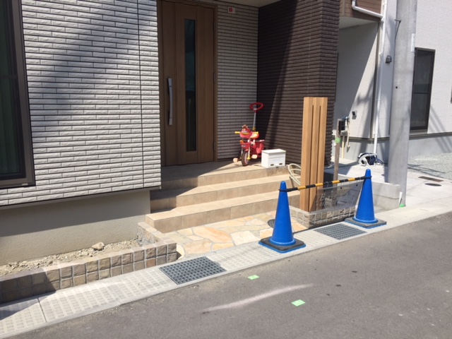 姫路市O様邸植栽施工前