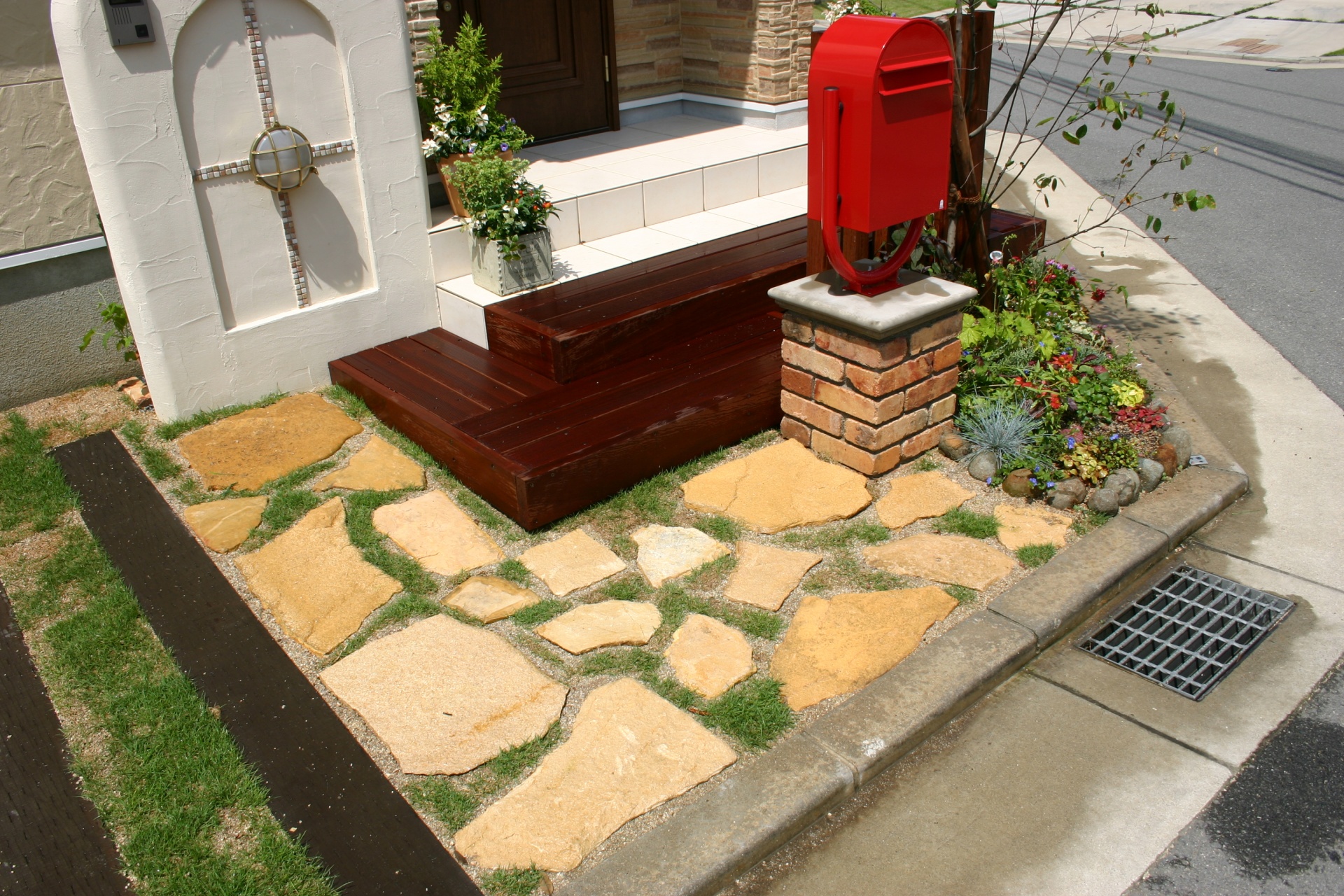 ナチュラルアプローチエクステリア　　加古川外構