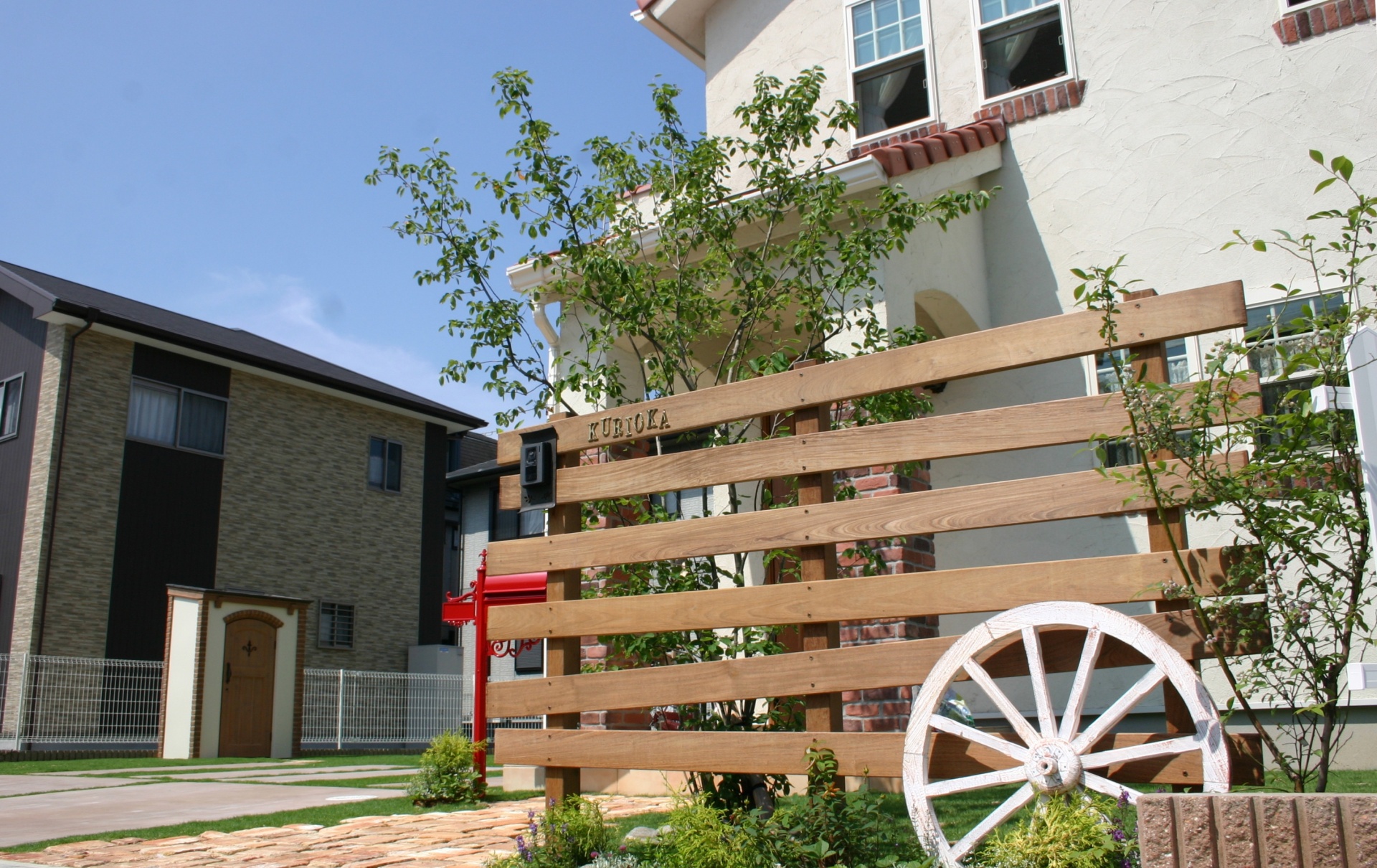 経年変化を楽しむ門周り　太子町K様邸2