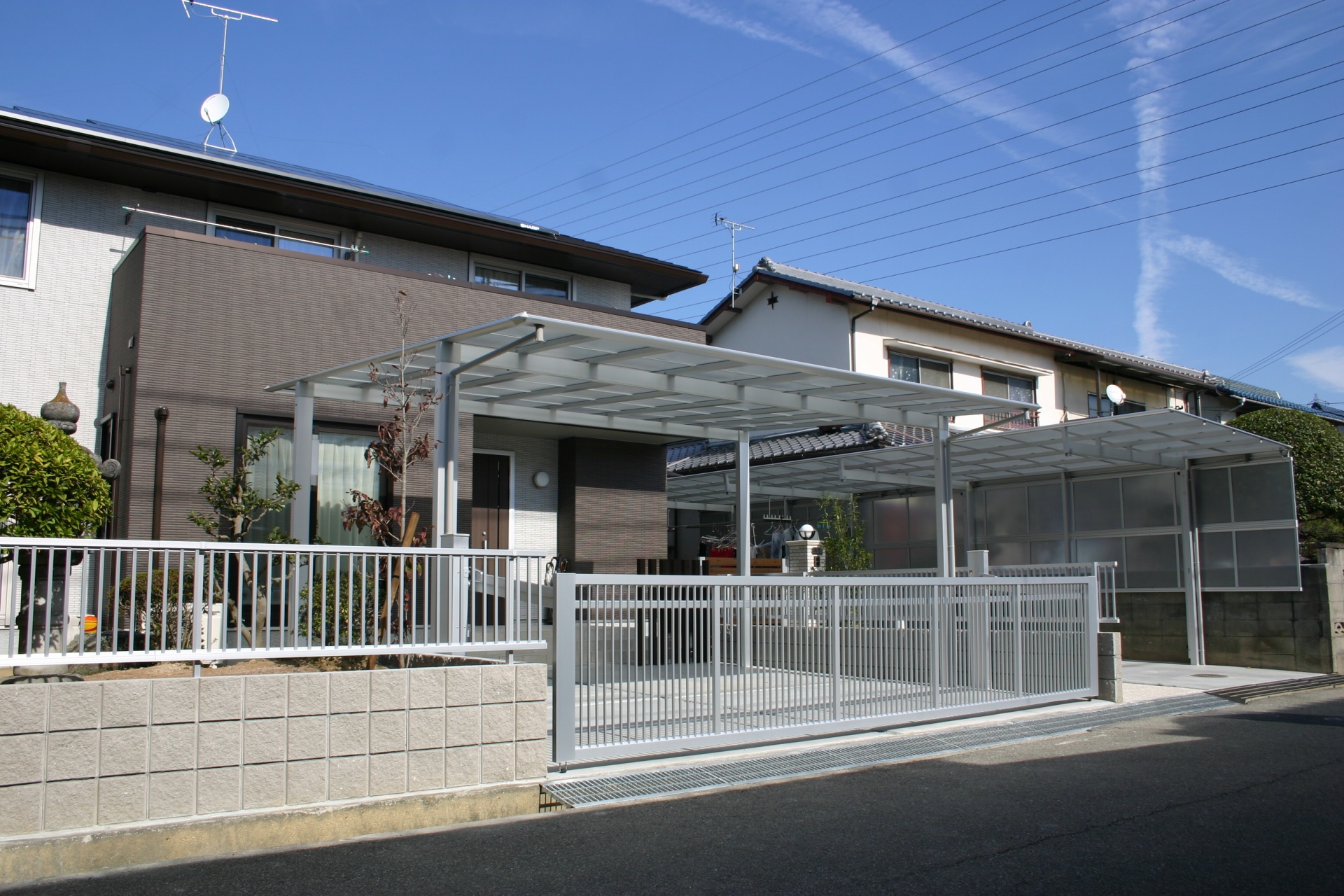 スタイリッシュでモダンなエクステリア姫路市F様邸施工後1 スタイリッシュでモダンなエクステリア姫路市F様邸施工後1