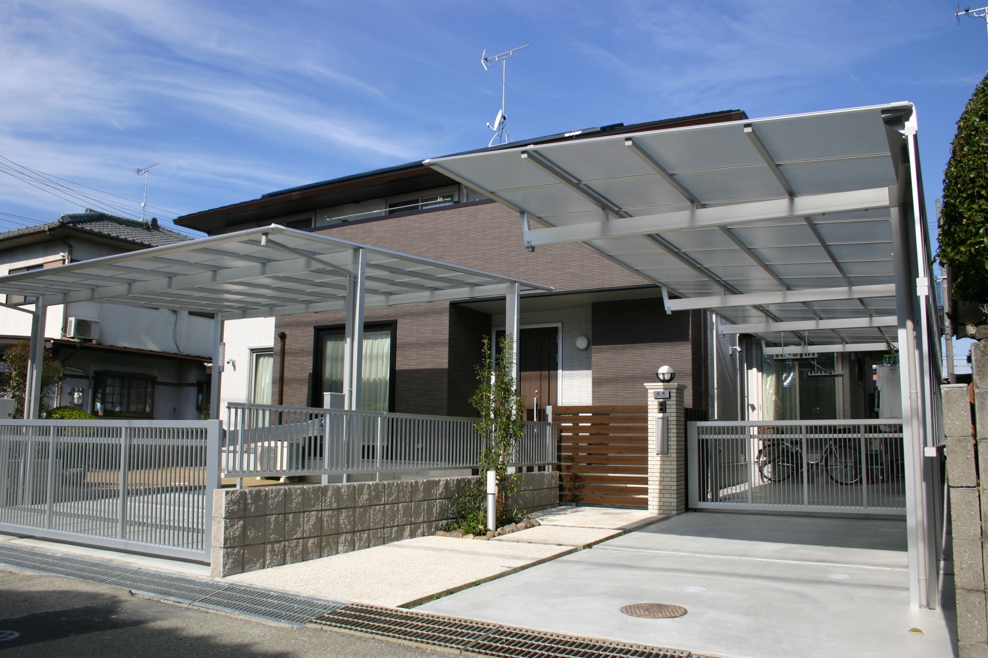 スタイリッシュでモダンなエクステリア姫路市F様邸施工後2 スタイリッシュでモダンなエクステリア姫路市F様邸施工後2