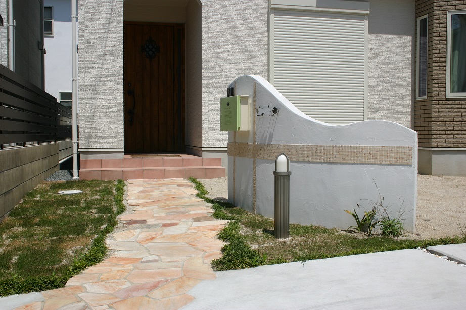 ナチュラル ほわっと門柱　姫路エクステリア工事屋さんブログ