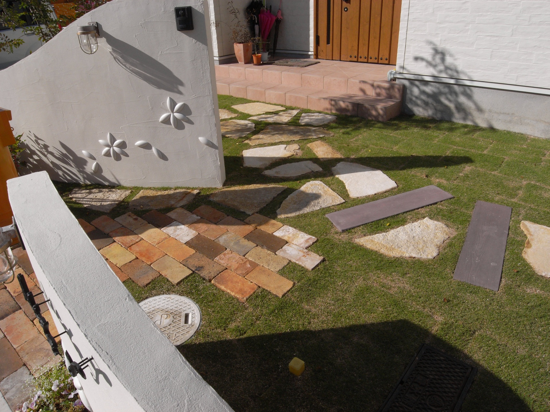 自然石のナチュラルアプローチ