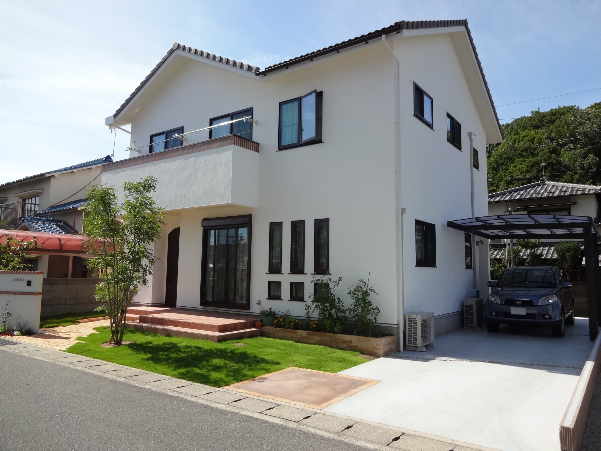 レンガと芝生のナチュラルガーデン　姫路市A様邸2