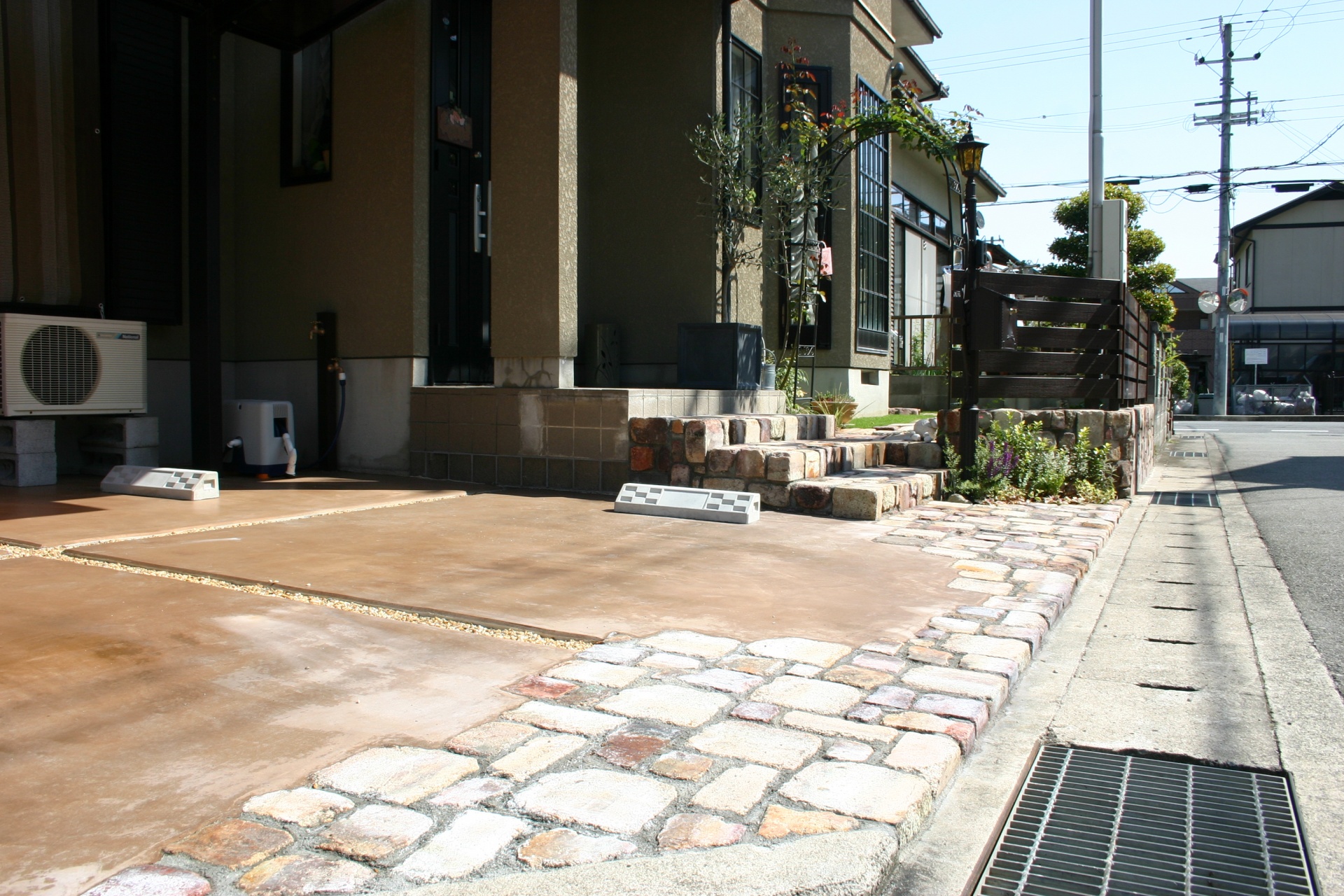 アンティークレンガで門回りをリフォーム　たつの市Y様邸4