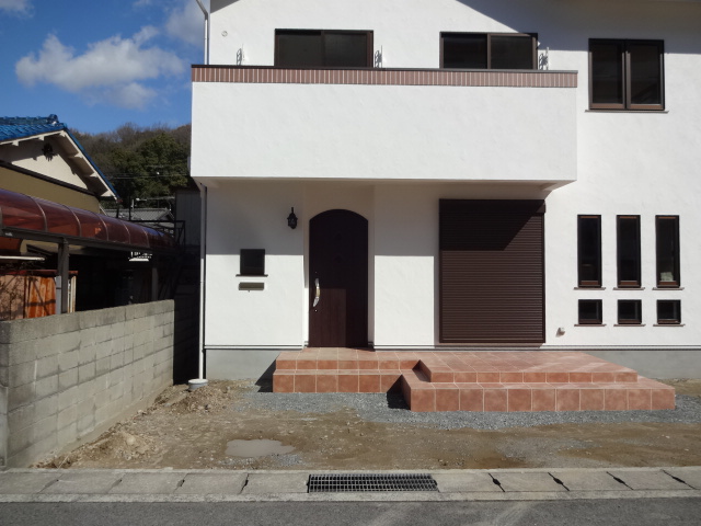 レンガと芝生のナチュラルガーデン　姫路市A様邸施工前3